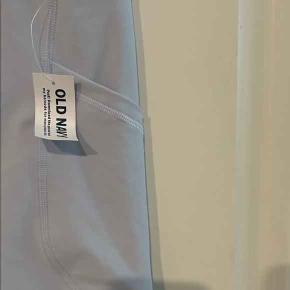 Old Navy athletic set - Picture 6 of 14